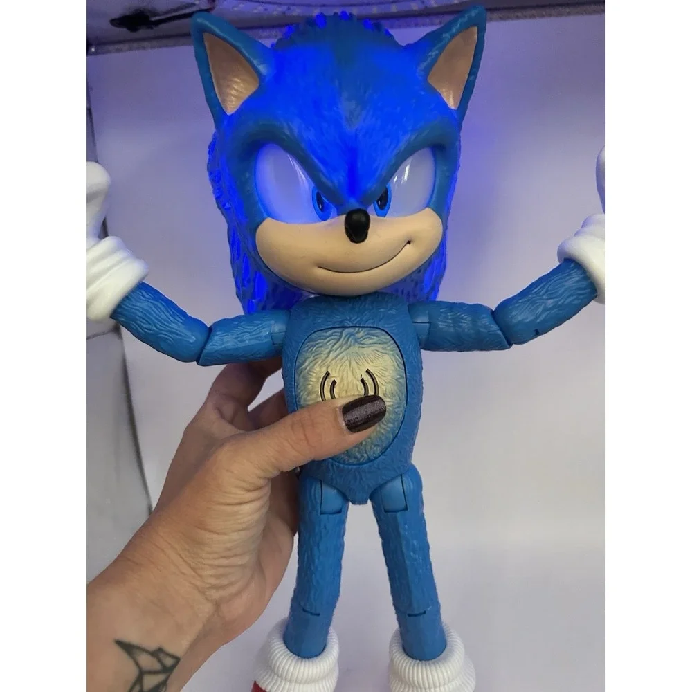Sonic The Hedgehog 3 Ultimate Talking Sonic 12 Inch Action Figure Light Up Talks - Picture 7 of 8